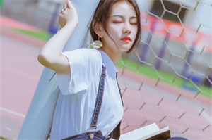 上海新茶工作室联系方式：Dreamlike Light Show： Experience the wonderful charm of night Shanghai!